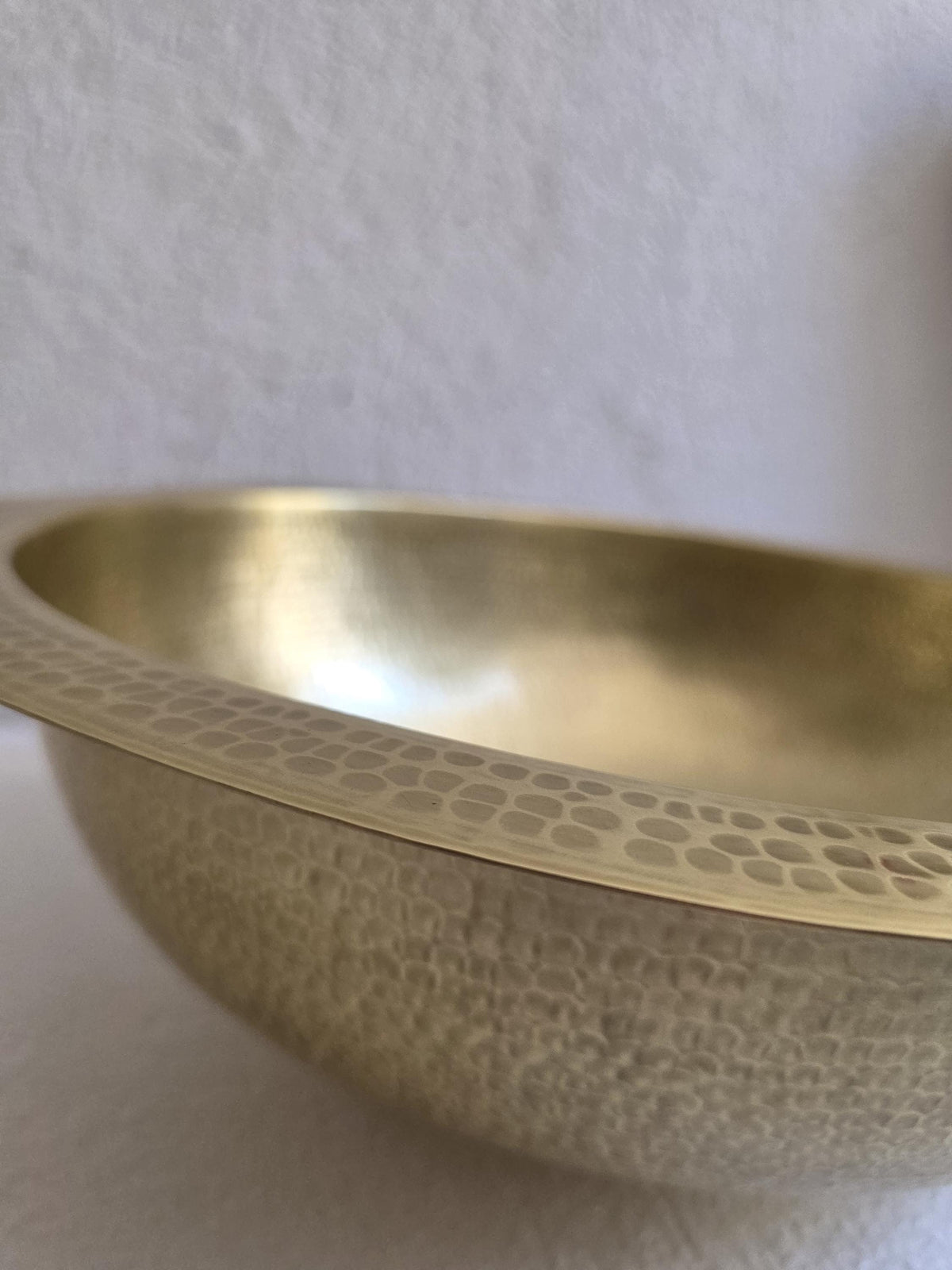 Hammered Brass Vessel Sink, 16in Round Antique Finish Basin Small