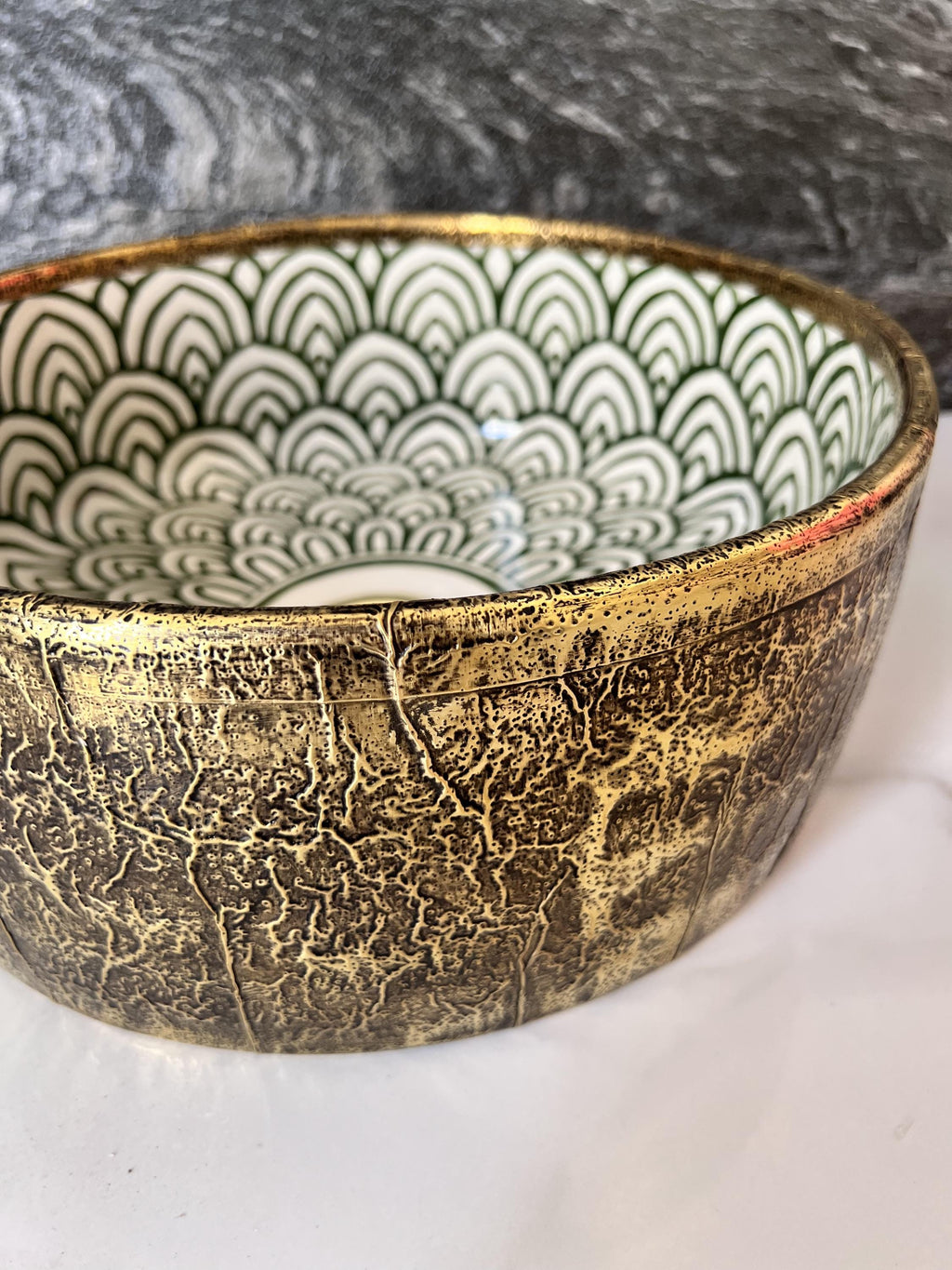 moroccan ceramic vessel sink Hand-Painted Tinin Basin Brass Drain
