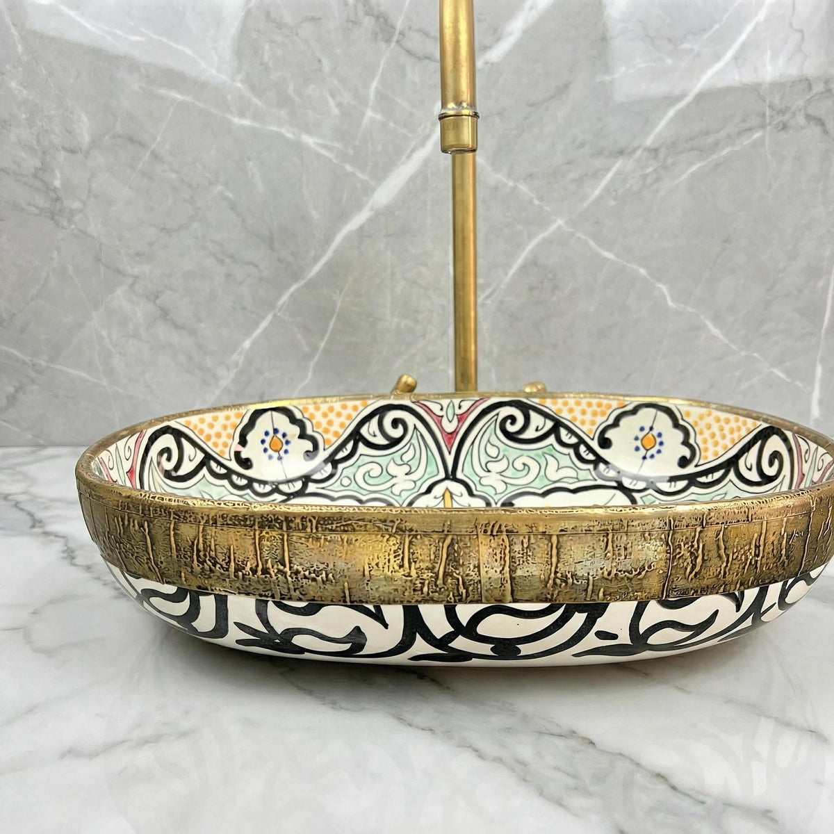 Oval Vessel Sink, Hand-Glazed Ceramic, Brass Drain Included, 40 Cm