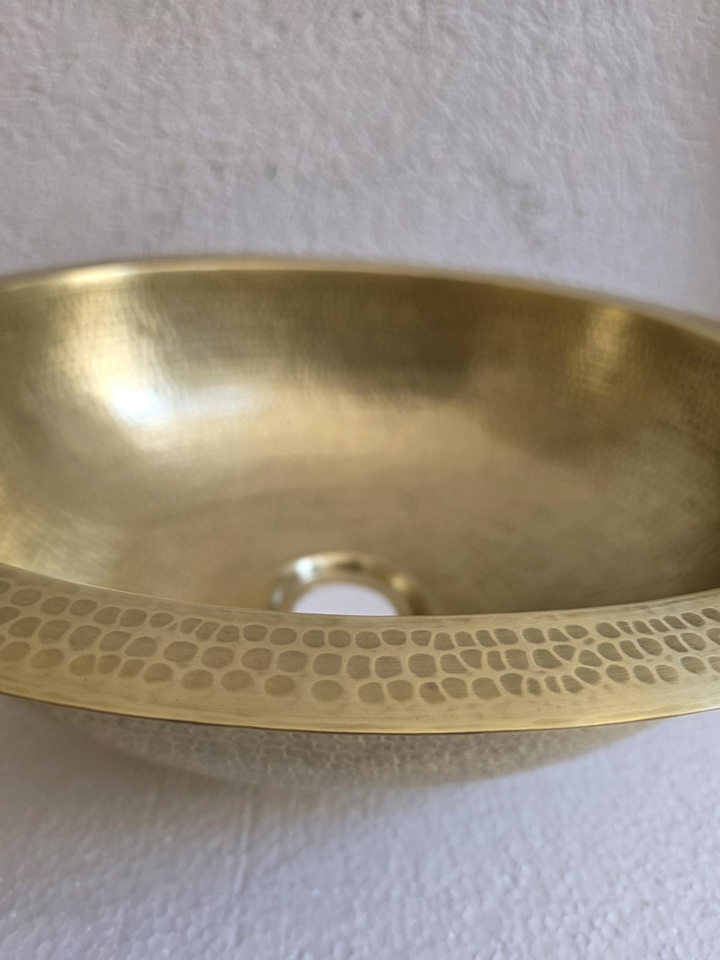 Hammered Brass Vessel Sink, 16in Round Antique Finish Basin Small
