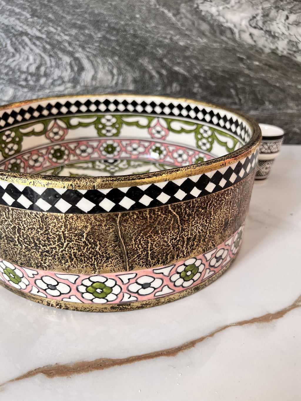 moroccan ceramic vessel sink Hand-Painted Tinin Basin Brass Drain