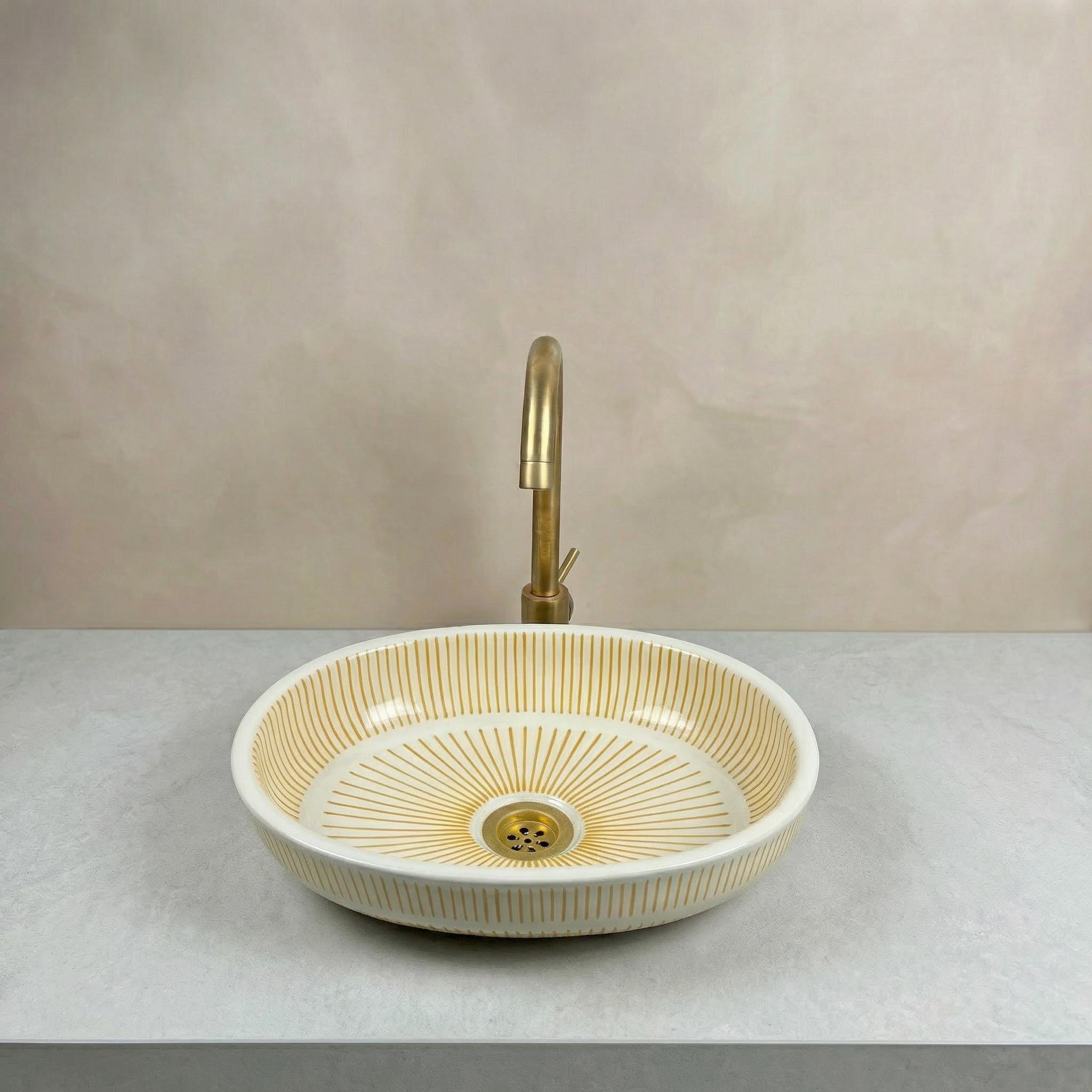 Fes Ceramic Washbasin' Oval Moroccan Vessel Sink, Handmade 40 cm Brass Drain