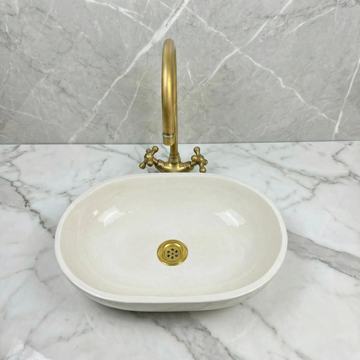 Moroccan Oval Vessel Sink, Porcelain 32-48cm, Hammered Brass Plus